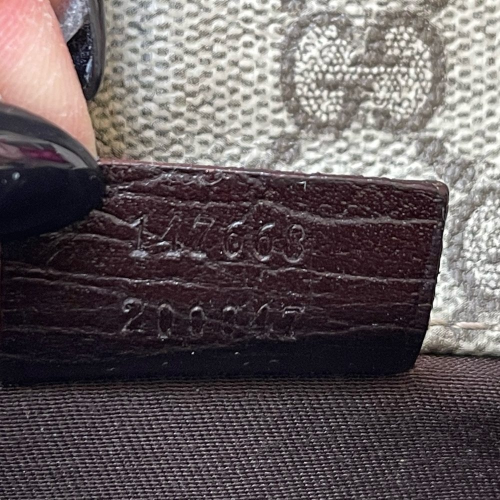 ‼️ SOLD ‼️Gucci crossbody bag - Picture 10 of 16